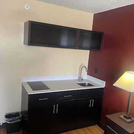 Red Roof Inn & Suites Indianapolis Airport Dış mekan fotoğraf